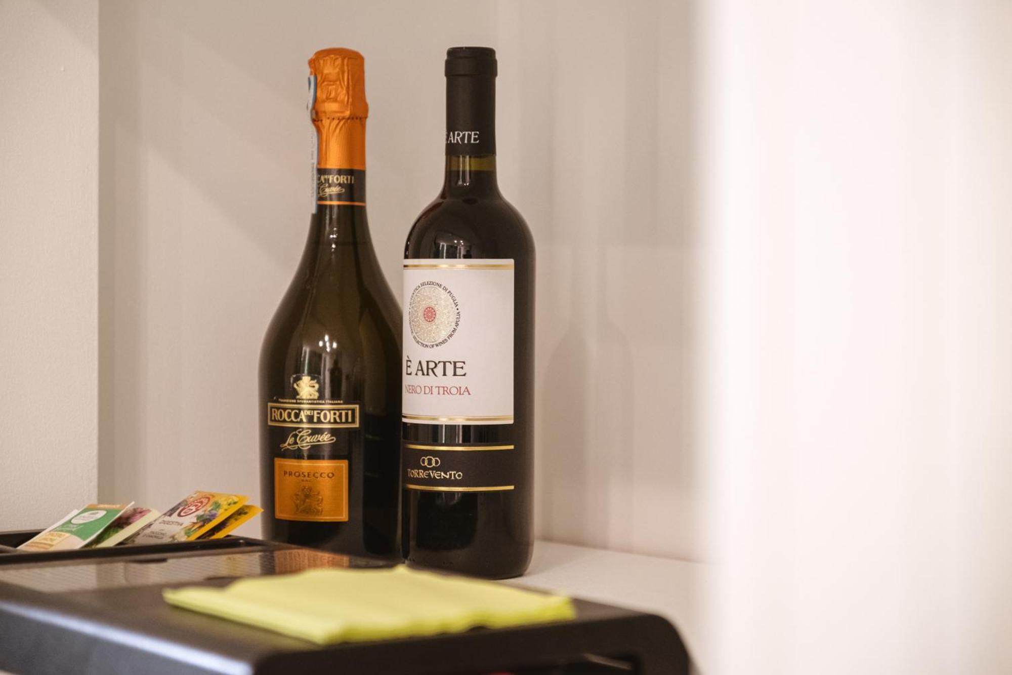 Albergo Diffuso Dimora Rossi Charme B&B Turi Exterior foto